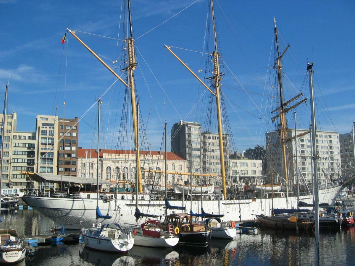 Toffe Studio Op 300M Van De Zeedijk Van Oostende Екстериор снимка